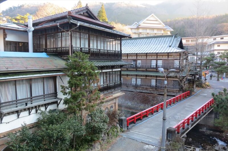 積善館本館